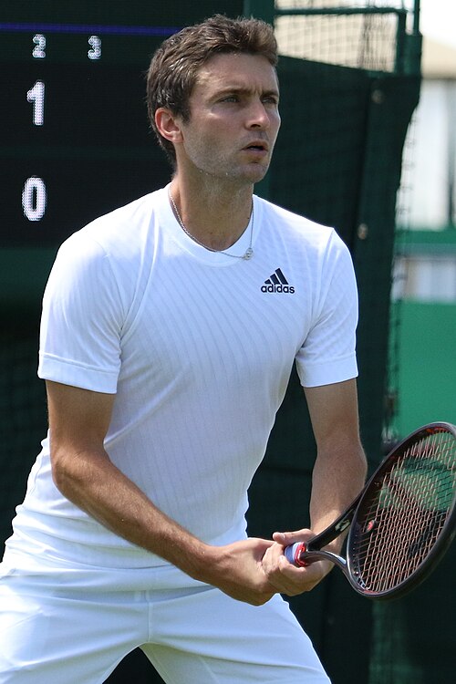 ¿Qué Raqueta Usa Gilles Simon? Equipamiento y Especificaciones