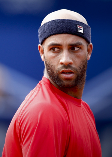 ¿Qué raqueta usa James Blake? Equipamiento y especificaciones